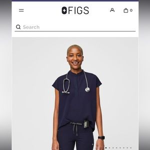 Rafaela Oversized Scrub Top in Navy